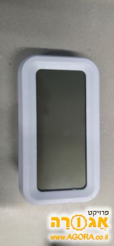 שעון מעורר דיגיטלי לבן