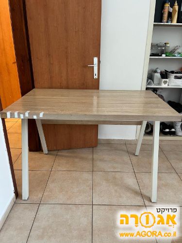 שולחן כתיבה