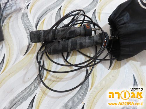 חבל קפיצה ספורטיבי