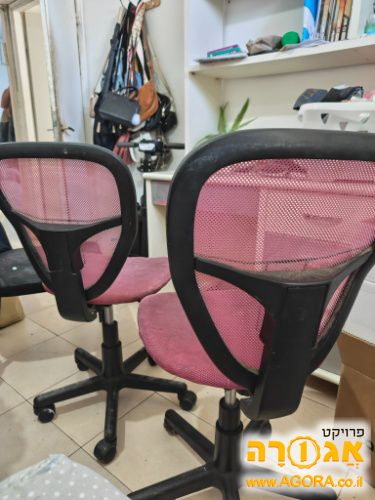 2 כסאות מחשב מסתובבים