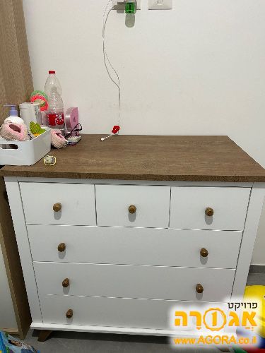 שידת החתלה