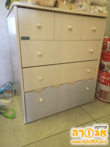 שידת החתלה