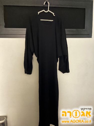 שמלה לנשים צבע שחור מידה S