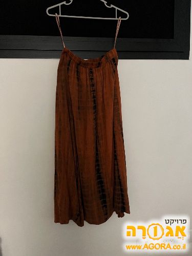 חצאית לנשים בצבע כתום חמרה