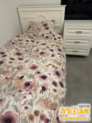 מיטת יחיד