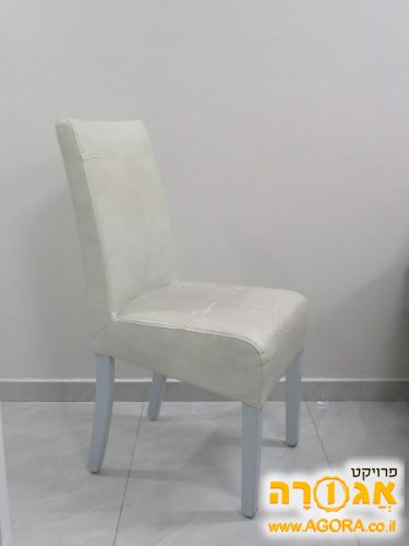 כסאות לסלון
