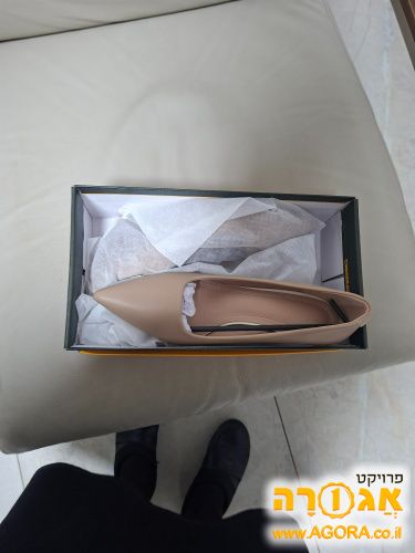 נעלים