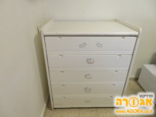 שידת החתלה