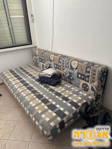מיטה נפתחת