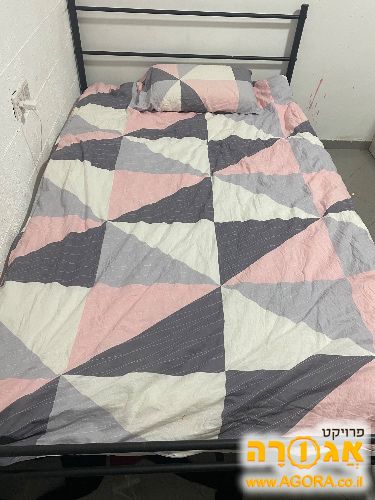 2 מיטות בגודל 120/200 מברזל