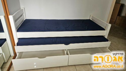 מיטת נוער עם מיטת אורח