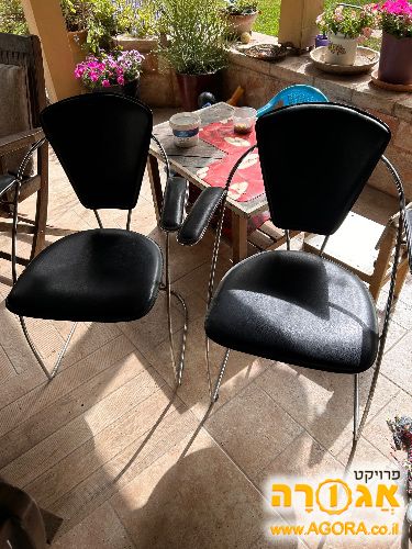 כסאות