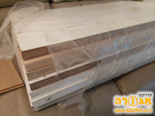 מדפים מסיבית 78x48 מרחובות