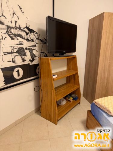 כוננית
