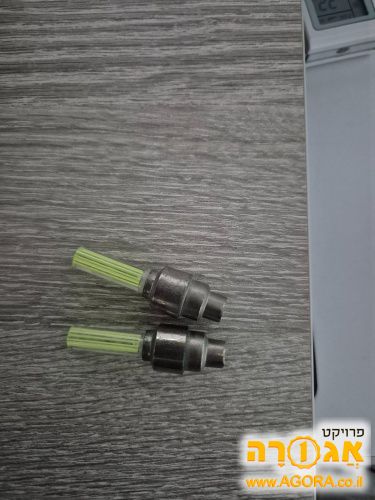 פנסים קטנים לגלגלי אופניים