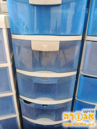 מגירות פלסטיק