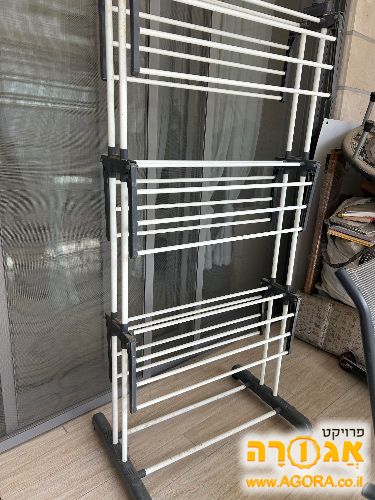 מתקן לתליית כביסה