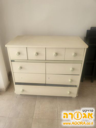 שידת החתלה