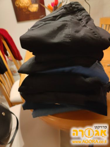 ג'ינסים לנשים