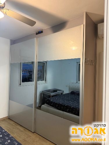ארון הזזה כולל טלוזיה
