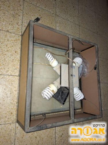 2 מנורות תקרה