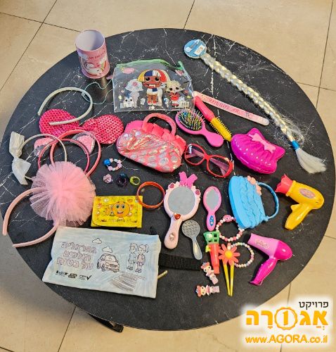 אביזרים וצעצועים לילדות