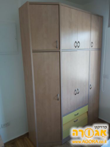 ארון קיר