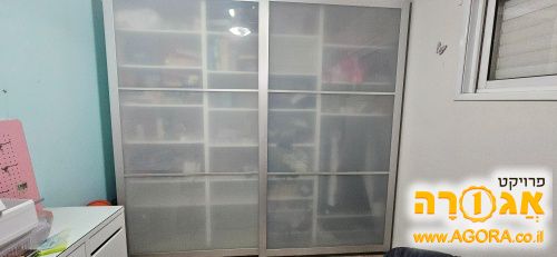 ארון איקאה דורש פירוק