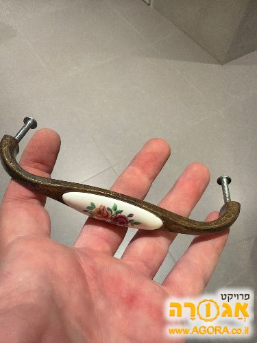 ידיות דקורטיביות