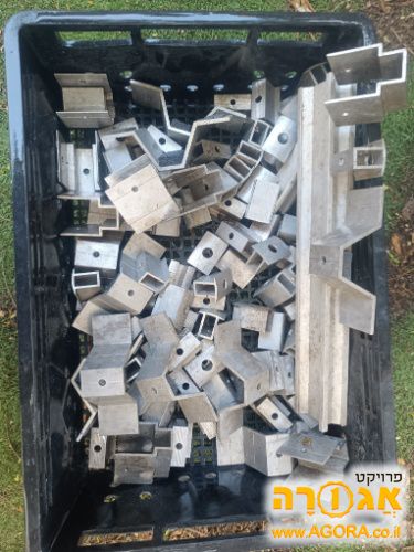 רכיבים לקיבוע פנאלים סולאריים