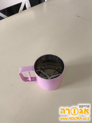 מפזר אבקת סוכר
