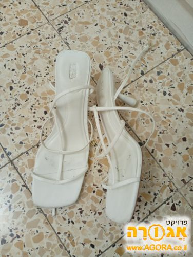 נעלי עקב