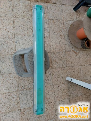 מנורת ניאון מוגנת מים
