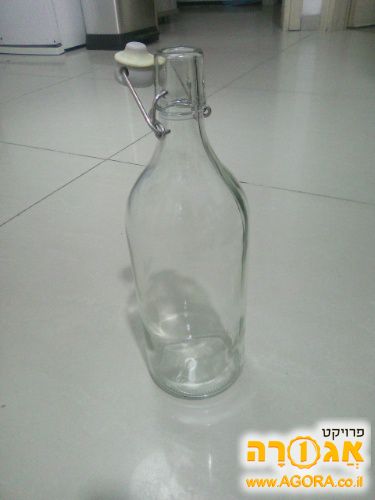 בקבוק זכוכית להגשה