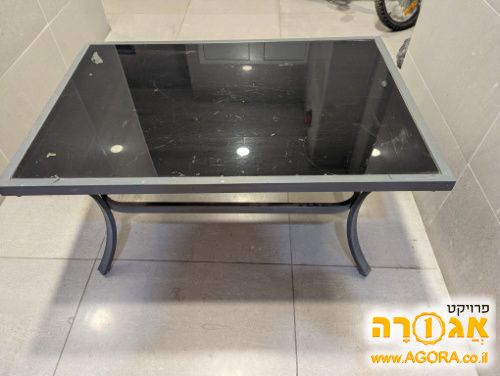 שולחן מרפסת