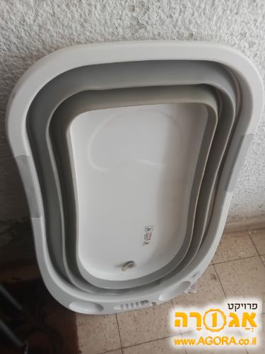 אמבטיה לתינוק
