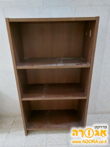 ארונית עץ
