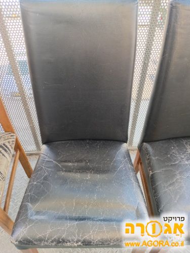 כסאות