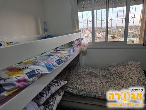 מיטת קומותיים