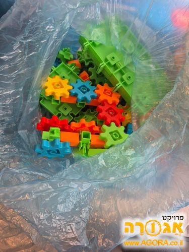 משחק הרכבה עם גלגלי שיניים