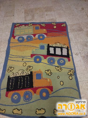 שטיח קטן לחדר ילדים