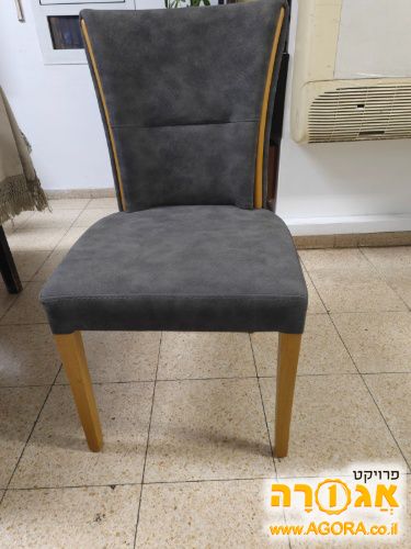 4 כסאות פינת אוכל