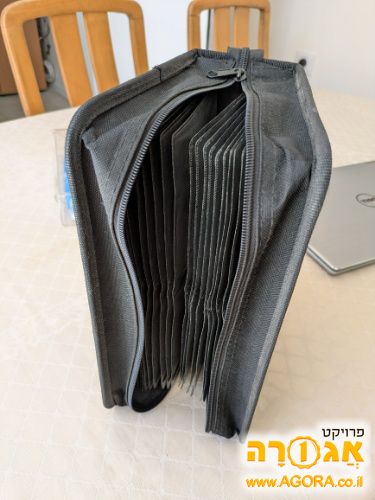 נרתיק נשיאה ל CD