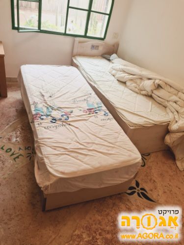 מיטות נוער עם מזרונים