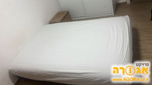 מיטה זוגית