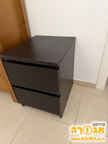 שידה מאיקאה בצבע שחור