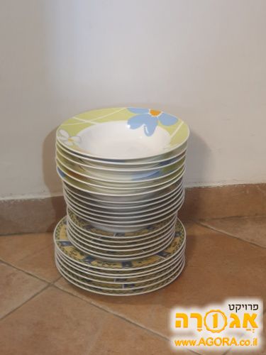 צלחות