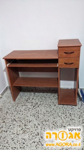 שולחן מחשב