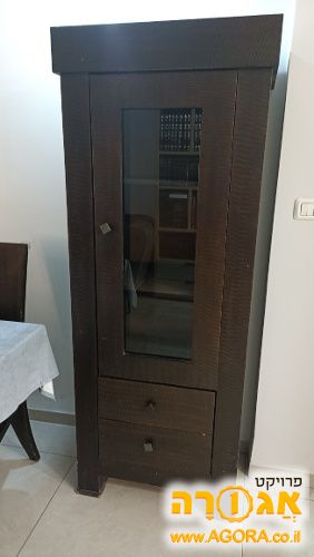 ארון ויטרינה