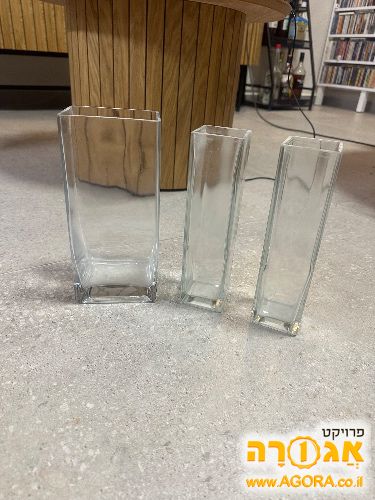 אגרטלים מזכוכית של איקאה